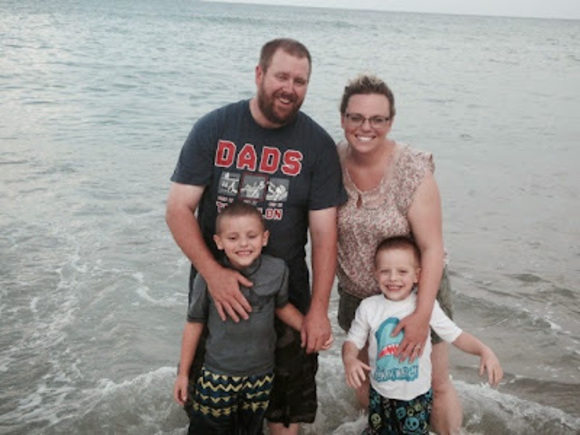 Meet your Posher, Tara - Picture 1 of 1